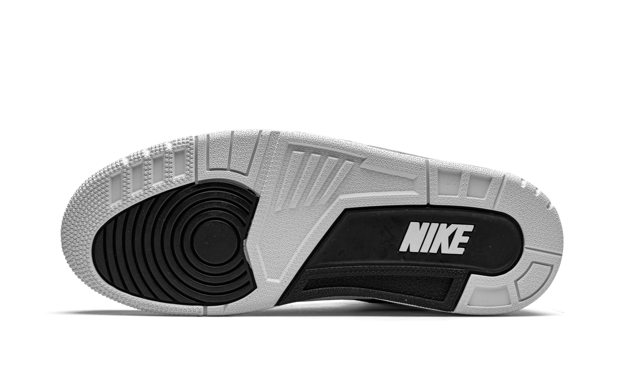 Air Jordan 3 Retro SP Fragment DA3595 100