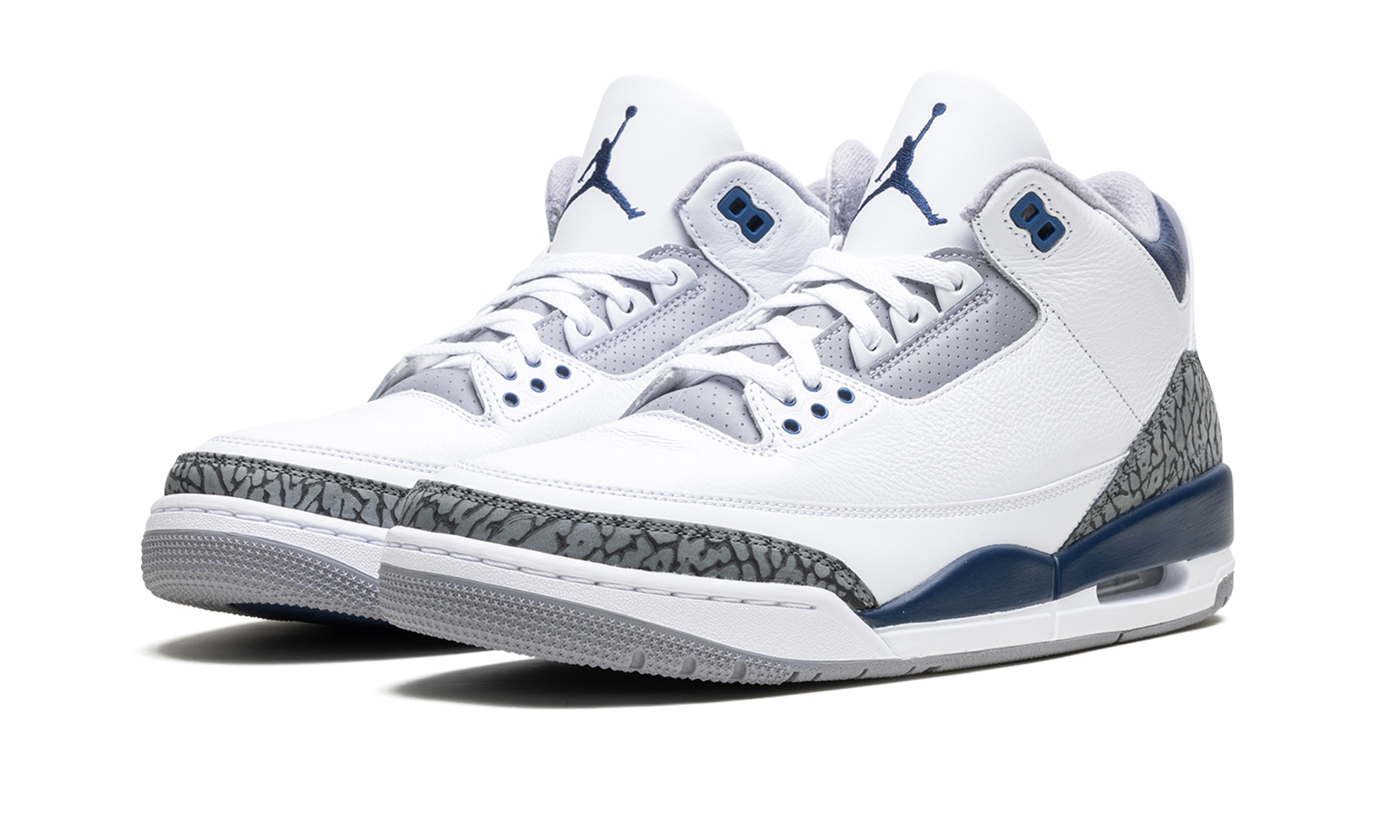Air Jordan 3 Midnight Navy CT8532 140