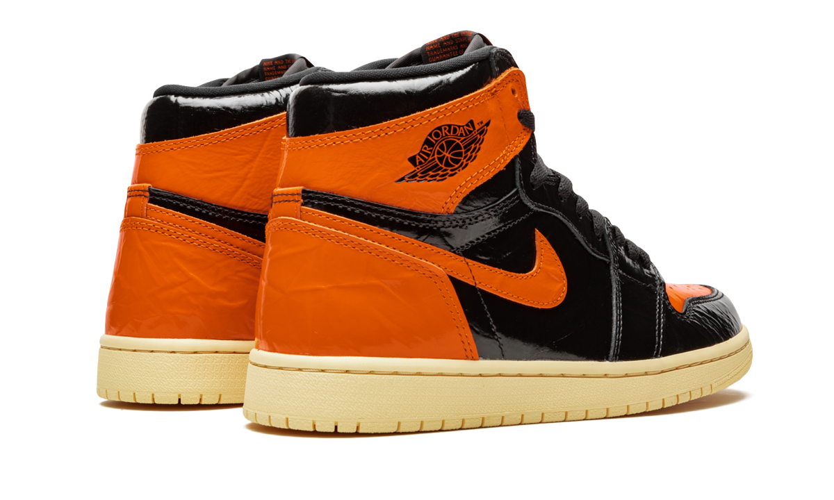 Air Jordan 1 Retro High OG Shattered Backboard 3.0 555088 028