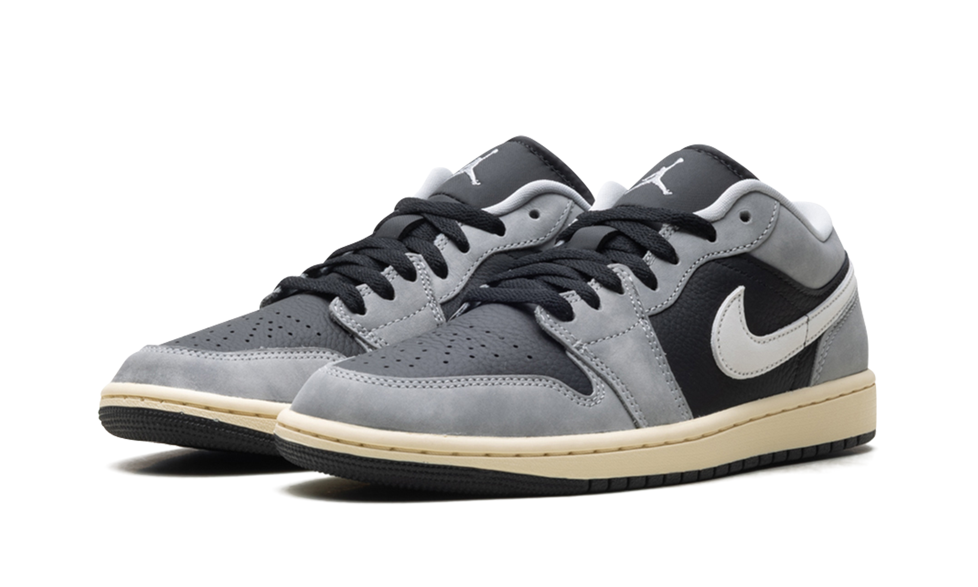 Air Jordan 1 Low SE Light Smoke Grey HQ2010 012