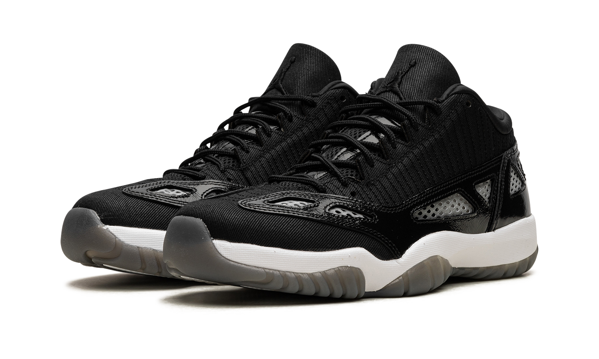 Air Jordan 11 Low IE Black/White 919712 001