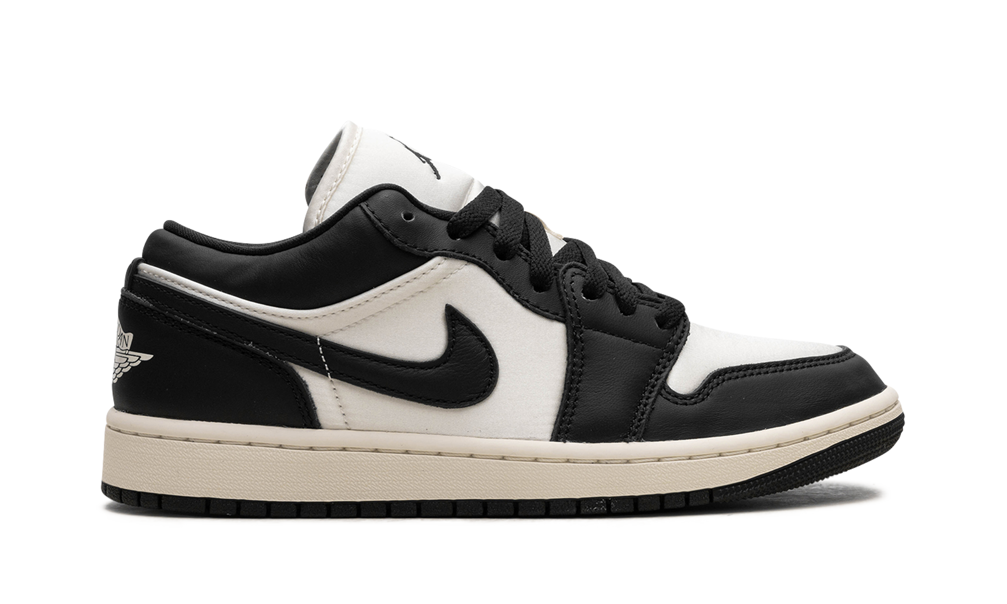 Air Jordan 1 Low WMNS Vintage Panda FB9893 101