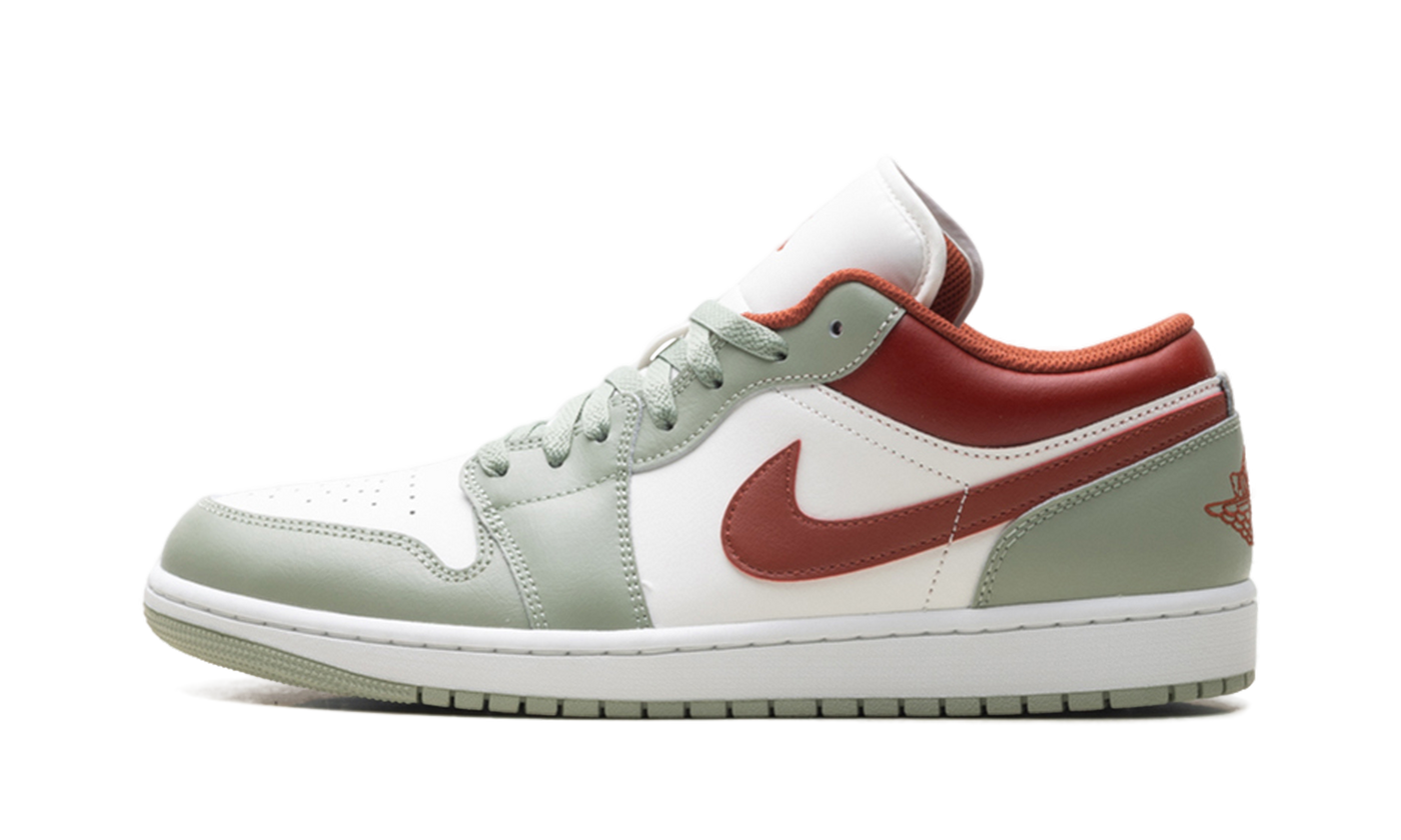 Air Jordan 1 Low Jade Horizon 553558 133