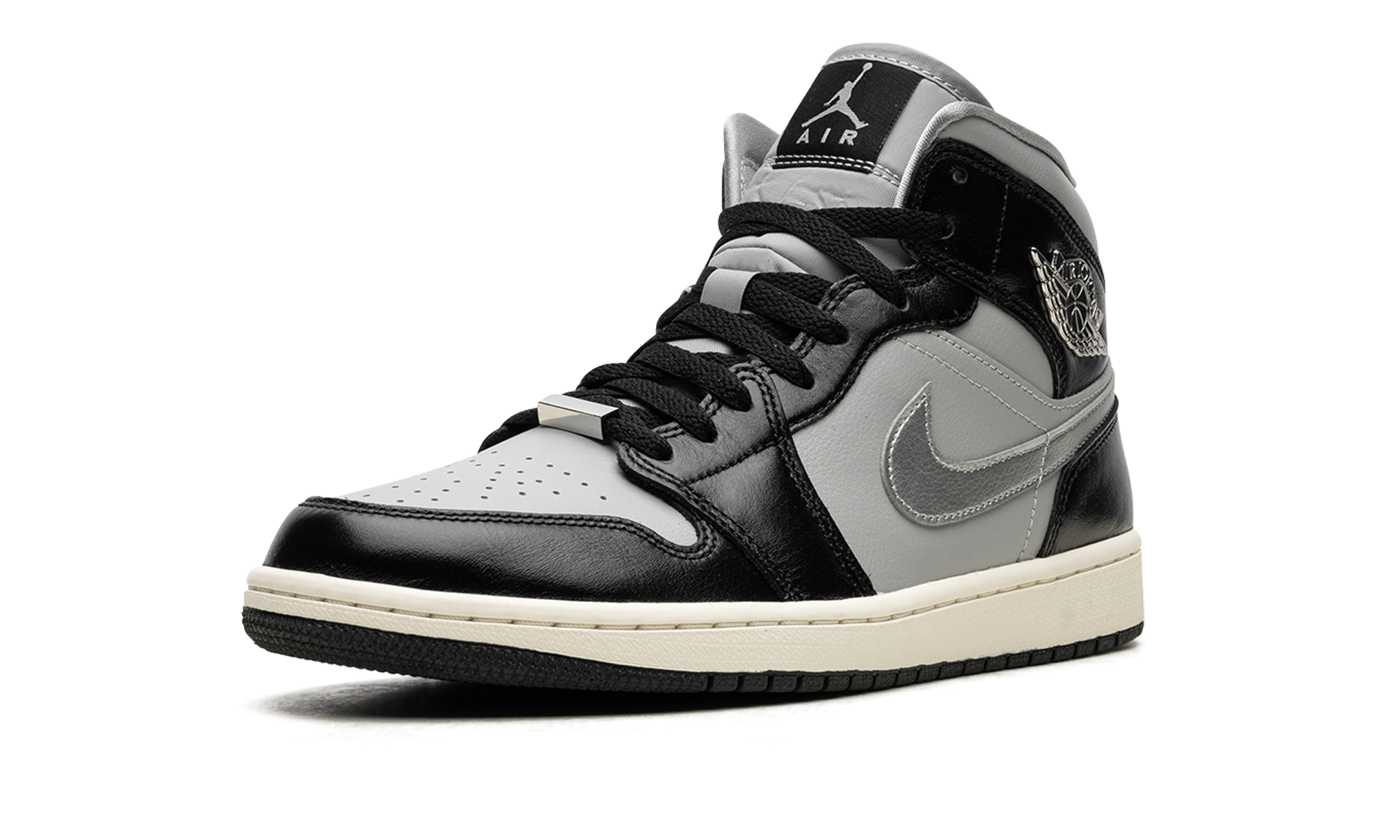 AIR JORDAN 1 MID SE WMNS Black Chrome FB9892 002
