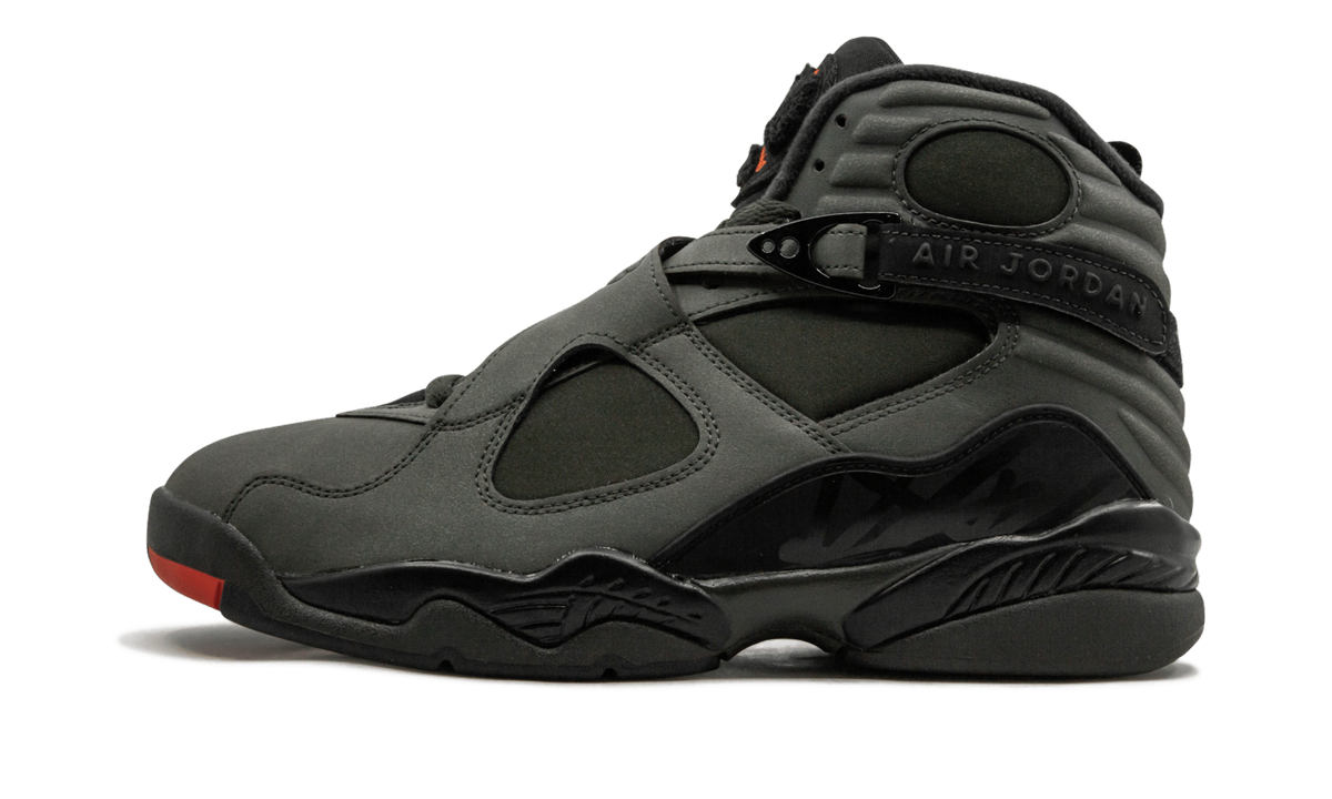 Air Jordan 8