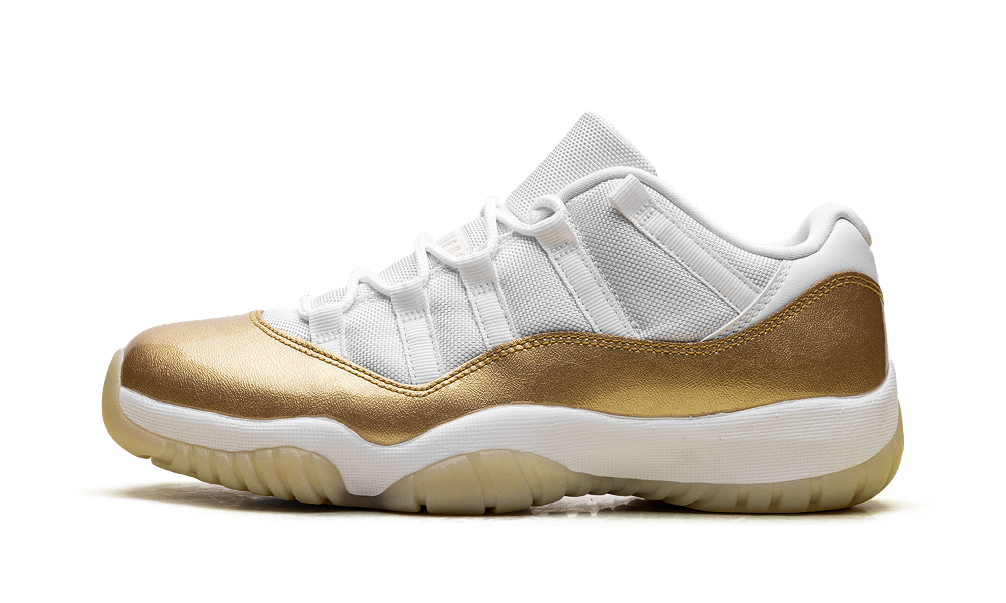 Air Jordan 11 Low WMNS Mother’s Day AH7860 102