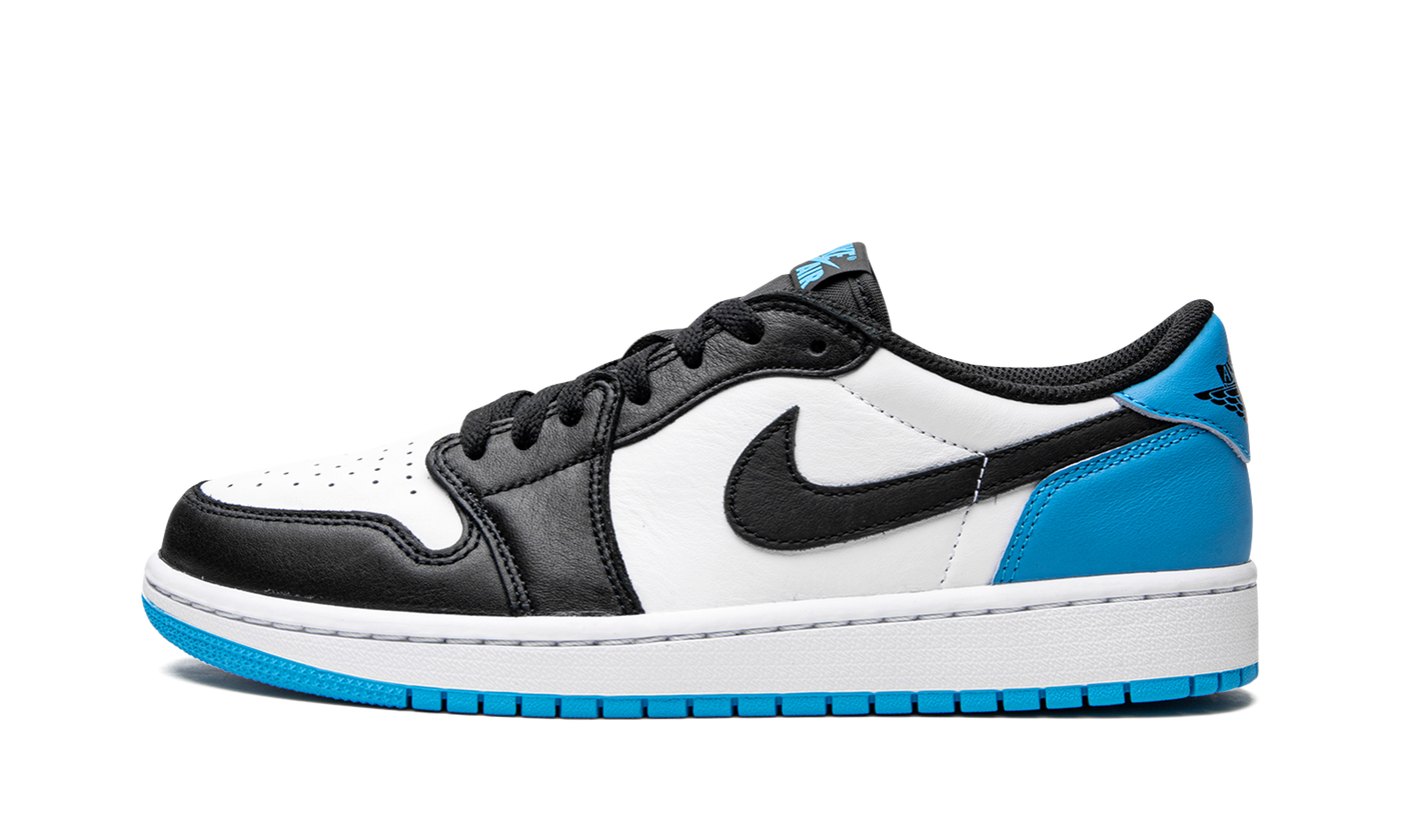 AIR JORDAN 1 LOW OG WMNS UNC CZ0775 104