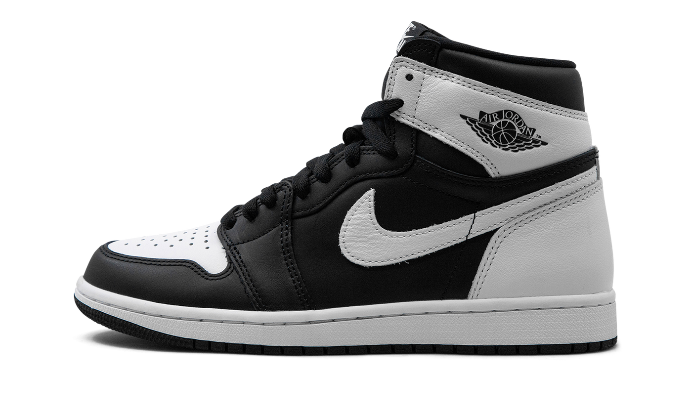 Air Jordan 1 Retro High OG Reverse Panda DZ5485 010